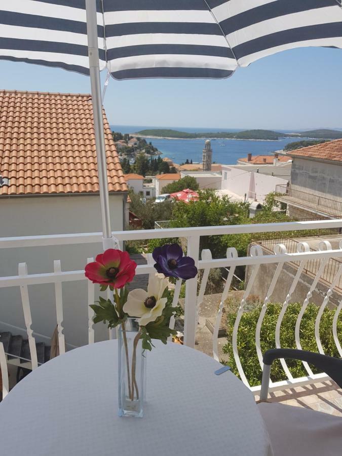 Tanya-Apartments And Rooms Хвар Екстер'єр фото